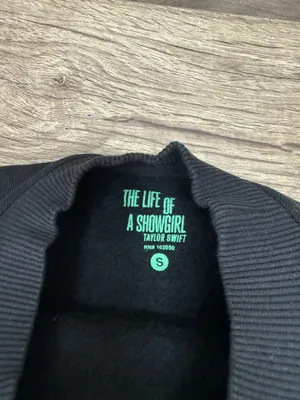 Taylor Swift The Life of a‎ Showgirl Crewneck Sweatshirt size small thumbnail 3