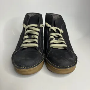 On foot‎ touch dark gray lace up sneakers boots women's size 39 Nubuck leather thumbnail 3