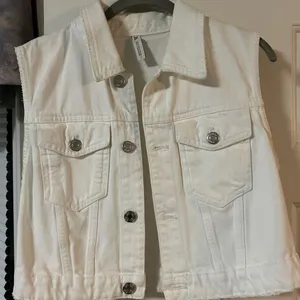 Zara White Denim Vest thumbnail 1