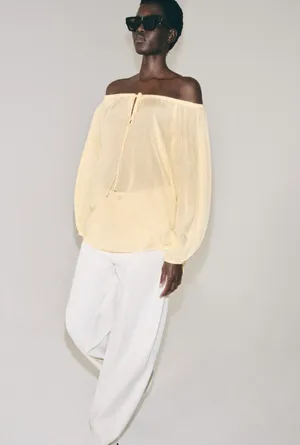 BNWT Zara ZW Collection Pastel Yellow Linen Blend Blouse thumbnail 4