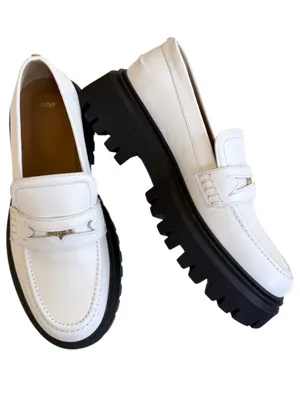 Like New Maje Leather Platform Loafers White Size 10.5 Retail $435.00 thumbnail 1