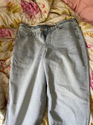 Old Navy Jeans thumbnail 1