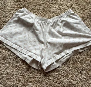 Brandy Melville sleep shorts  thumbnail 1