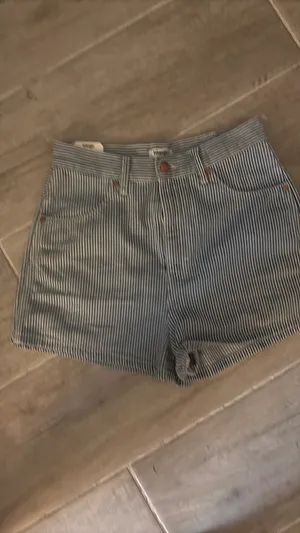Wrangler shorts NWT  thumbnail 3