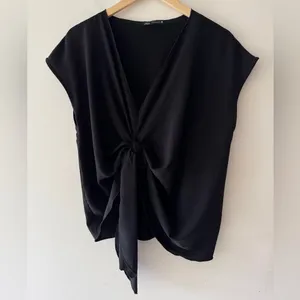 Zara Black Front‎ Tie Knot V Neck Blouse thumbnail 2