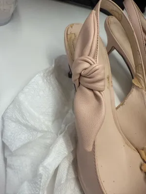 Charles and Keith Women heel shoes 6.5 thumbnail 3