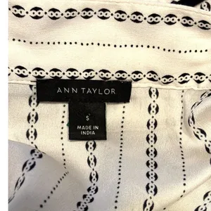 Ann Taylor Ivory & Black Stripe Blouse Split Sleeve Top Size S thumbnail 5