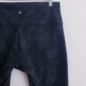 Lululemon Align High Rise Cropped Camo Athletic Leggings thumbnail 5