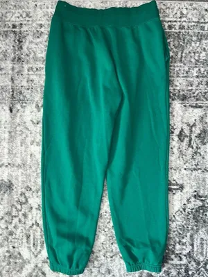 Nike Women's Phoenix Fleece Oversized Pant in Malachite/Sail thumbnail 3