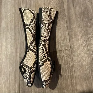 French Connection Diana Snake Print Bow Ballet Flats Women’s 6 thumbnail 3