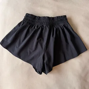 Aritzia Black Athletic Shorts thumbnail 2