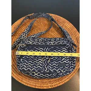 Lug Carousel Convertible Crossbody Belt‎ Bag Navy Wavy Quilted Travel Purse thumbnail 4