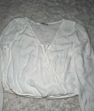 Hollister Linen Top thumbnail 2