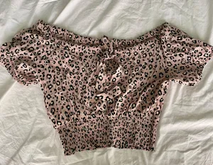 American Eagle Cheetah Off The Shoulder Top thumbnail 1