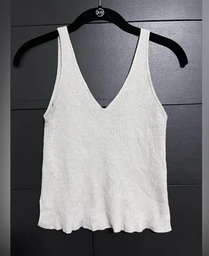 ABERCROMBIE & FITCH Ribbed Sweater Tank Top Sleeveless Stretch Women’s Sz S EUC thumbnail 1