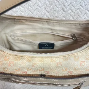 Liz Claiborne Y2K Tan Monogram Straw‎ Texture Preppy Shoulder Bag thumbnail 10