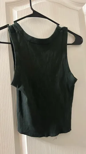 Brandy Melville John Galt ribbed Tank top Crop thumbnail 4