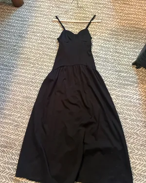 Black Maxi Dress Size XS thumbnail 1