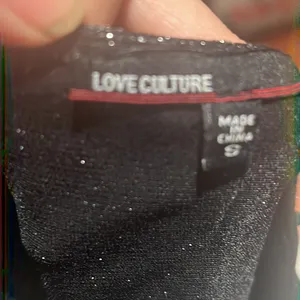 Love culture silver two piece bra and pencil skirt thumbnail 7