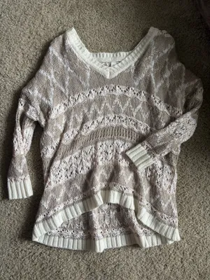 Aeropostale Sweater thumbnail 1