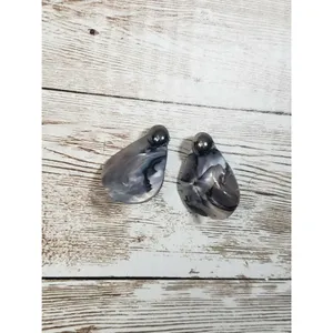 Vintage Clip On Earrings Pear Shaped Mother Of Pearl? Shell? thumbnail 5