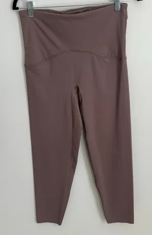 Spanx‎ cropped leggings size large thumbnail 1