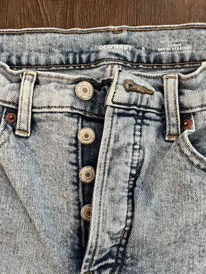 Old Navy Curvy Straight High-Rise Jeans thumbnail 2