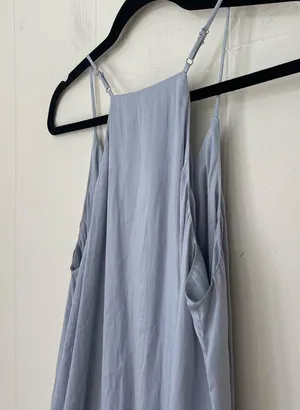 Dolan Sleeveless Blouse Top Light Blue Button Front FLAWS ~ Women’s Size M thumbnail 15