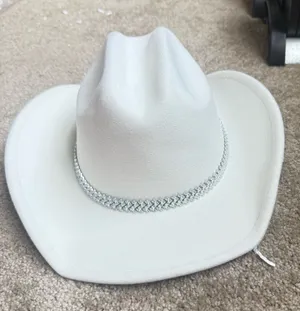 Bride Cowboy Hat White thumbnail 2