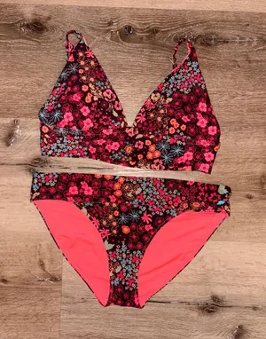 aerie Floral Print Bikini Set in Neon Pink thumbnail 1
