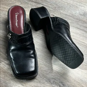 BareTraps Black Leather “Coupe” Slip-On Shoes Size 7.5 Medium thumbnail 9