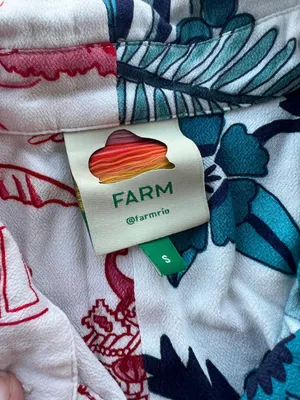 NEW Farm Rio Women’s Mixed‎ Prints Uni Shirt Size SMALL thumbnail 12