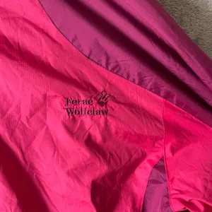 Ferae Wolfclaw Jacket Pink‎ Gorpcore Hiking Size Medium Pink thumbnail 3