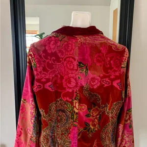 COLDWATER CREEK Red & Pink Jacket Feels Like Velvet thumbnail 3