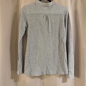 Polo Jeans Company Long Sleeve Ruffle V-Neck Top - Gray thumbnail 2