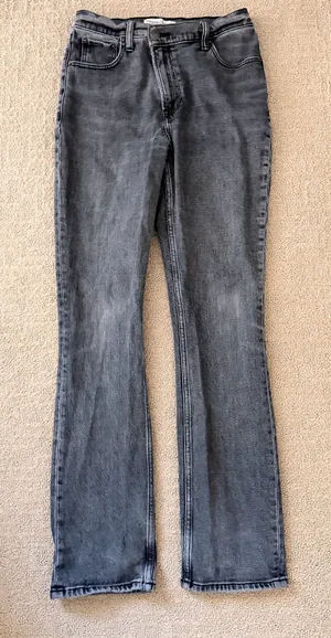 Abercrombie Straight leg jeans thumbnail 1