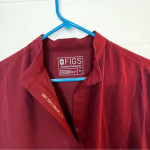 Figs Rafaela top Burgundy Size oversized XS Nursing Scrub Top Only thumbnail 4