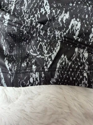 Beyond Yoga Snake Skin Criss Cross black yoga top small thumbnail 8