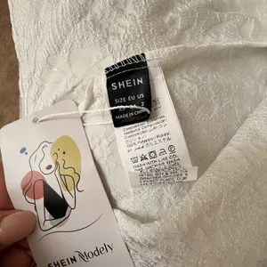 SHEIN White Sleeveless Square-Neck Textured Maxi Dress thumbnail 2