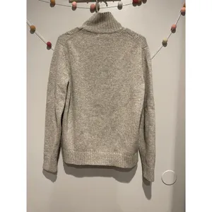 Banana Republic Merino Wool Italian Yarn Fair Isle Fisherman Turtleneck Sweater thumbnail 5