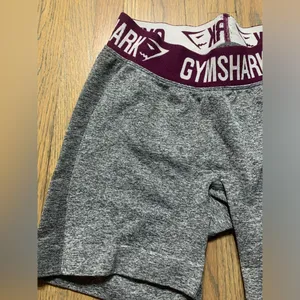 Gymshark gray shorts thumbnail 2