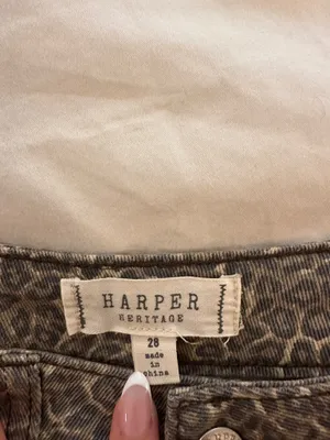 Harper Heritage Wide-Leg Leopard Print Jeans thumbnail 3