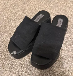 Steve Madden Sandals Platform Black thumbnail 1