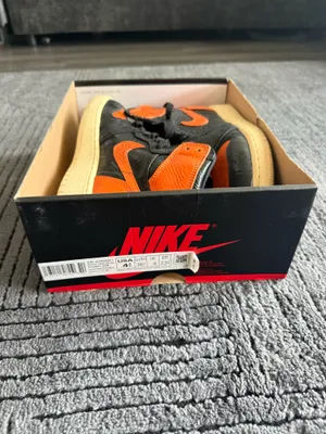 Jordan 1 Nike Retro thumbnail 3