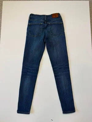 Frye Women's Addie Skinny Straight Leg Mid-Rise Dark Wash Jeans Size 27 thumbnail 5