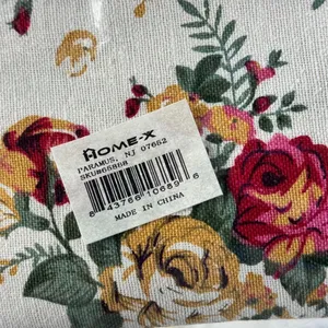 Home-X Floral‎ Tapestry Kiss Lock Clutch Bag Cream Red Yellow Rose SKU 65888 thumbnail 7