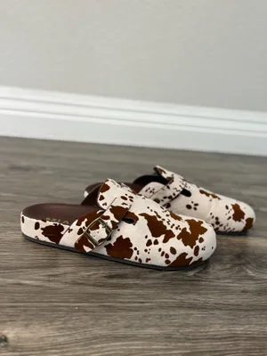 MIA Gipsy Cow Print Buckle Clog Mules Size 7.5 thumbnail 3