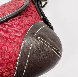 RARE Vintage Coach Mini Soho Signature Red Jacquard Brown Leather Flap Buckle Shoulder Bag thumbnail 5