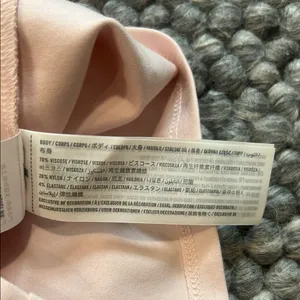 Abercrombie & Fitch Baby Pink Cropped Tank Size Small thumbnail 6