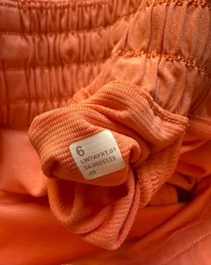 Lululemon Hotty Hot Coral Shorts 4" thumbnail 6